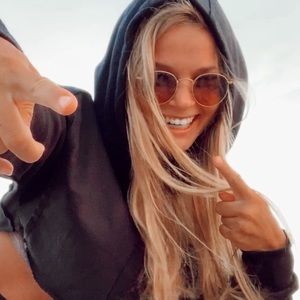 Meet your Posher, Allie